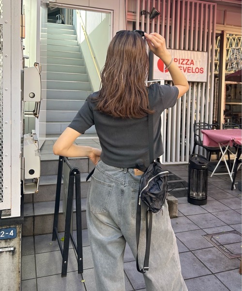 WHO'S WHO gallery（フーズフーギャラリー）の「【SLOPPY/スロッピー】フューチャーロゴジップ半袖TEE（Tシャツ/カットソー・レディース・オフホワイト/グレー/チャコールグレー/ブラック/ライトグレー/ブラック系その他/レッド/ブラック系その他2/グレー系その他/ブラック系その他3/グレー系その他2/ブラウン/ホワイト系その他・FREE）」の19枚目の写真