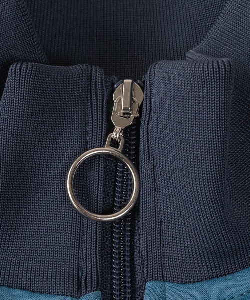 SlashDate(スラッシュデイト)の「ハチ刺繍ワンポイント サイドライン 半袖ハーフジップ/オーバーサイズ(Tシャツ/カットソー・メンズ・クリーム/ブルー/ブラック/グレイッシュベージュ・M/L)」の10枚目の写真