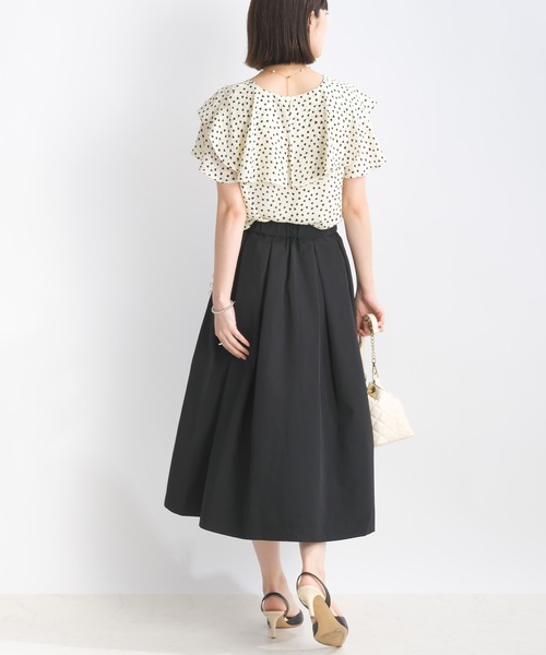 PICCIN PERLA（ピッチンペルラ）の「ラッフルカラーハートブラウス（シャツ/ブラウス・レディース・オフホワイト/ブラック・M）」の9枚目の写真