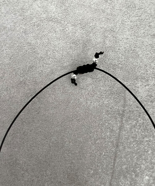 SHENERY（シーナリー）の「コードブレスレット（ブレスレット・レディース・ブラック・FREE）」の4枚目の写真