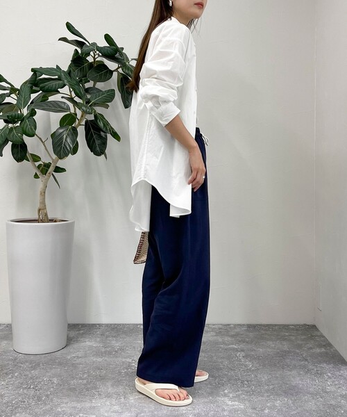 fredy emue（フレディエミュ）の「FR刺繍シャツ（シャツ/ブラウス・レディース・ブルー系その他/ピンク系その他/サックスブルー/オフホワイト・38）」の6枚目の写真