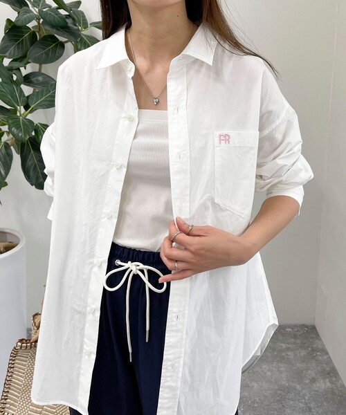 fredy emue（フレディエミュ）の「FR刺繍シャツ（シャツ/ブラウス・レディース・ブルー系その他/ピンク系その他/サックスブルー/オフホワイト・38）」の13枚目の写真