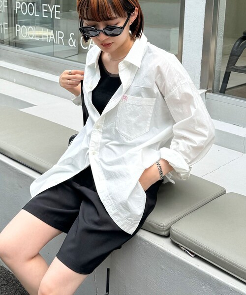 fredy emue（フレディエミュ）の「FR刺繍シャツ（シャツ/ブラウス・レディース・ブルー系その他/ピンク系その他/サックスブルー/オフホワイト・38）」の21枚目の写真