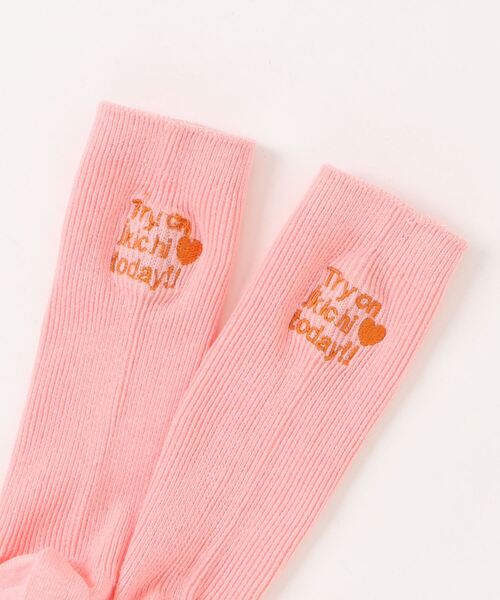 BARELY BLUE（ベアリーブルー）の「【 BARELY BLUE / ベアリーブルー 】 バッグ メッセージ 刺繍 ソックス（ソックス/靴下・レディース・ブルー/ホワイト/ブラック/グレー/ブラウン/ピンク・FREE）」の7枚目の写真
