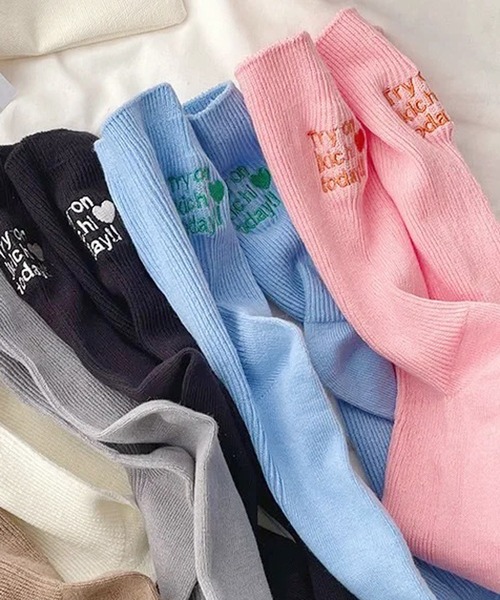 BARELY BLUE（ベアリーブルー）の「【 BARELY BLUE / ベアリーブルー 】 バッグ メッセージ 刺繍 ソックス（ソックス/靴下・レディース・ブルー/ホワイト/ブラック/グレー/ブラウン/ピンク・FREE）」の11枚目の写真