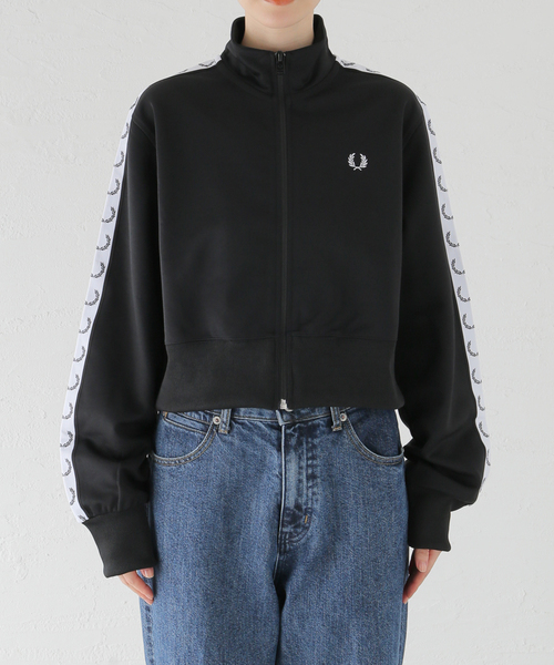 FRED PERRY(フレッドペリー)の「【FRED PERRY/フレッドペリー】 CROPPED TAPED TRACK JACKET:ブルゾン(ブルゾン・レディース・ブラック・MEDIUM)」の16枚目の写真