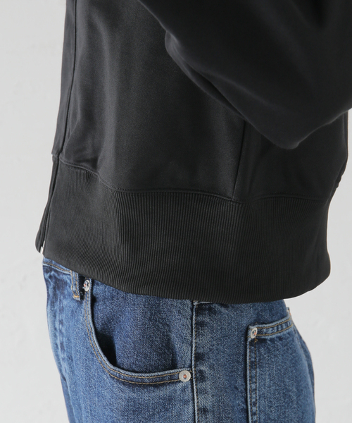 FRED PERRY(フレッドペリー)の「【FRED PERRY/フレッドペリー】 CROPPED TAPED TRACK JACKET:ブルゾン(ブルゾン・レディース・ブラック・MEDIUM)」の7枚目の写真