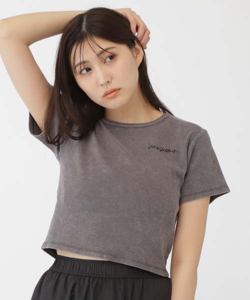 JILL by JILL STUART(ジルバイジルスチュアート)の「◇ダメージ加工コンパクトロゴTシャツ(Tシャツ/カットソー・レディース・ピンク/グレー・FREE)」の3枚目の写真