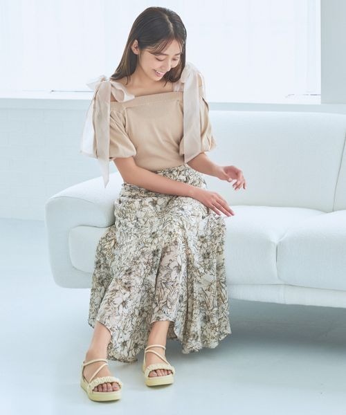 mysty woman（ミスティウーマン）の「【WEB限定】ショルダーリボンニットプルオーバー　135542（ニット/セーター・レディース・ライトベージュ/ブラック/オフホワイト・FREE）」の19枚目の写真