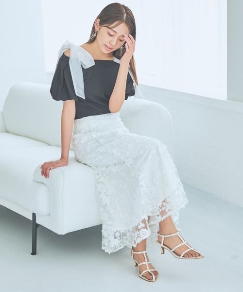 mysty woman（ミスティウーマン）の「【WEB限定】ショルダーリボンニットプルオーバー　135542（ニット/セーター・レディース・ライトベージュ/ブラック/オフホワイト・FREE）」の11枚目の写真