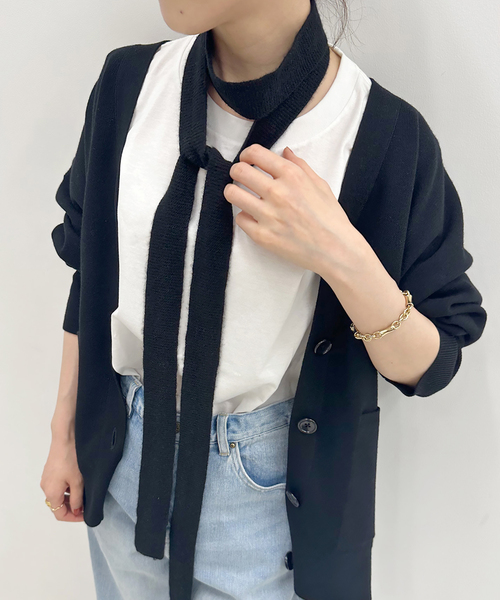 Spick & Span（スピックアンドスパン）の「Spick & Spanスリムニットマフラー（マフラー・レディース・ブラック/ベージュ・FREE）」の2枚目の写真