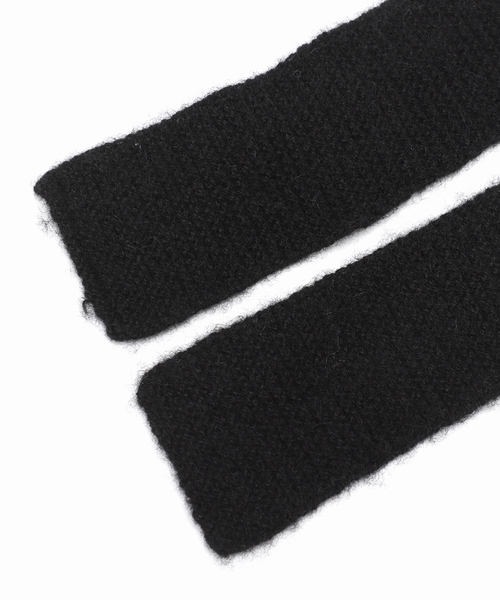 Spick & Span（スピックアンドスパン）の「Spick & Spanスリムニットマフラー（マフラー・レディース・ブラック/ベージュ・FREE）」の4枚目の写真