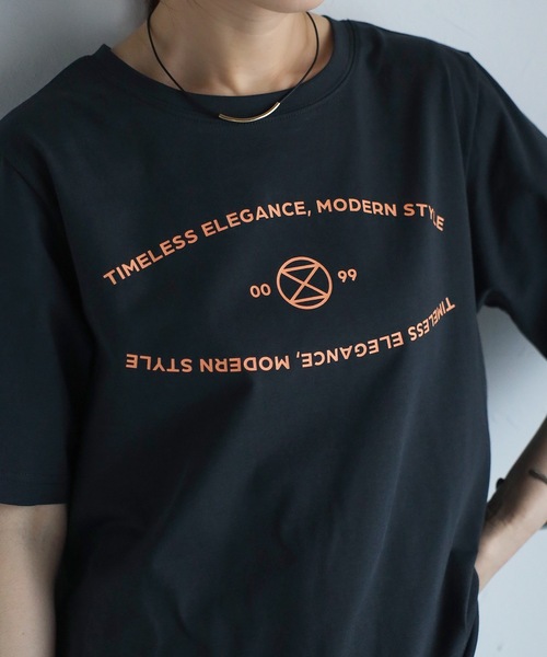 ＆HALF（アンドハーフ）の「TIMELESSロゴTシャツ（Tシャツ/カットソー・レディース・オフホワイト/スミクロ・M）」の13枚目の写真