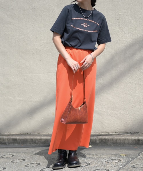 ＆HALF（アンドハーフ）の「TIMELESSロゴTシャツ（Tシャツ/カットソー・レディース・オフホワイト/スミクロ・M）」の20枚目の写真