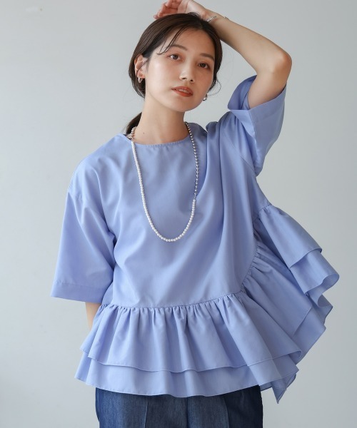 Bou Jeloud（ブージュルード）の「ペプラムフリルＴシャツブラウス（シャツ/ブラウス・レディース・ブルー/オフホワイト/ブラック/オレンジ・38）」の3枚目の写真