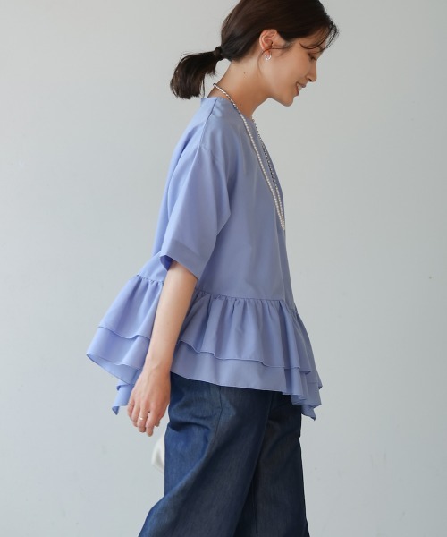 Bou Jeloud（ブージュルード）の「ペプラムフリルＴシャツブラウス（シャツ/ブラウス・レディース・ブルー/オフホワイト/ブラック/オレンジ・38）」の21枚目の写真