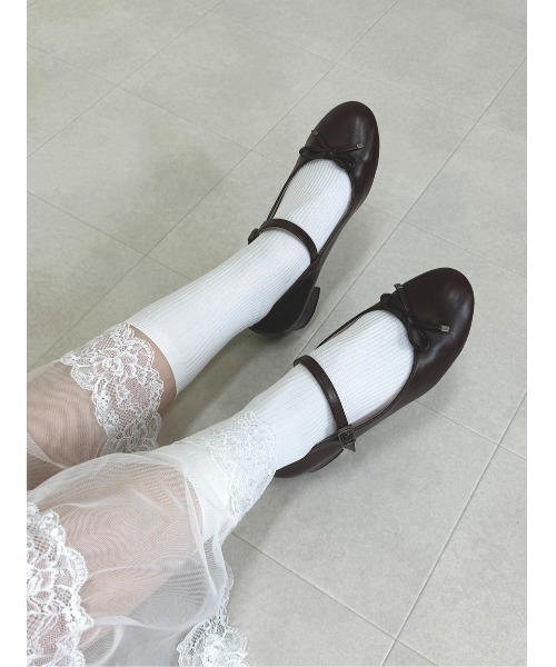 F i.n.t(フィント)の「ストラップ付リボンバレエシューズ/fint フィント(バレエシューズ・レディース・ダークグリーン/モーブ系/ブラック/マスタード/ブラウン・S/M/L)」の3枚目の写真