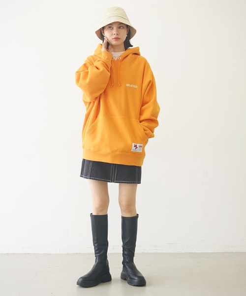 Champion◆パーカー/S/コットン/オレンジ/フーディー セール】MILKFED.ⅹCHAMPION SWEAT HOODIE（パーカー