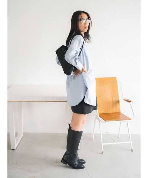 Ungrid(アングリッド)の「ビッグシルエットシャツ(シャツ/ブラウス・レディース・その他1/オフホワイト/ブルー・FREE)」の5枚目の写真