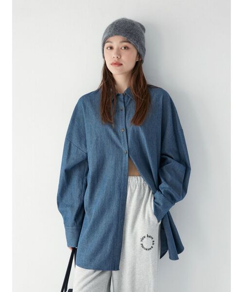 Ungrid(アングリッド)の「ビッグシルエットシャツ(シャツ/ブラウス・レディース・その他1/オフホワイト/ブルー・FREE)」の6枚目の写真