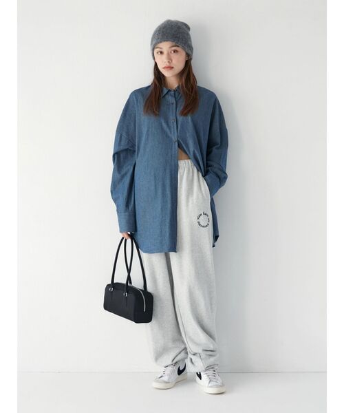 Ungrid(アングリッド)の「ビッグシルエットシャツ(シャツ/ブラウス・レディース・その他1/オフホワイト/ブルー・FREE)」の10枚目の写真