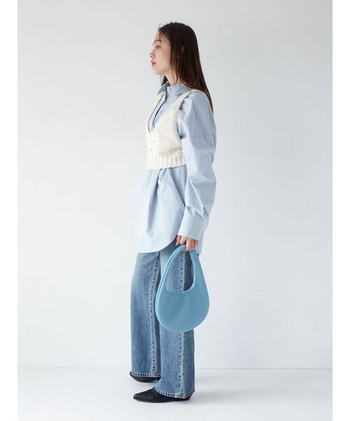 Ungrid(アングリッド)の「ビッグシルエットシャツ(シャツ/ブラウス・レディース・その他1/オフホワイト/ブルー・FREE)」の17枚目の写真