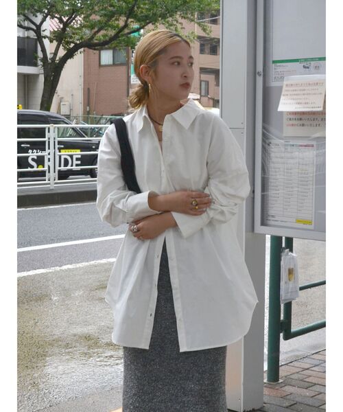 Ungrid(アングリッド)の「ビッグシルエットシャツ(シャツ/ブラウス・レディース・その他1/オフホワイト/ブルー・FREE)」の18枚目の写真