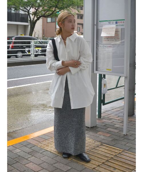 Ungrid(アングリッド)の「ビッグシルエットシャツ(シャツ/ブラウス・レディース・その他1/オフホワイト/ブルー・FREE)」の21枚目の写真