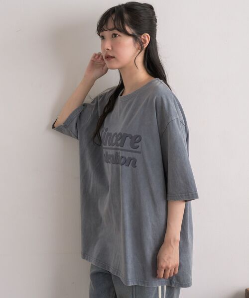 RETRO GIRL(レトロガール)の「ピグメントBIGTEE(Tシャツ/カットソー・レディース・チャコールグレー/ブルー・FREE)」の4枚目の写真