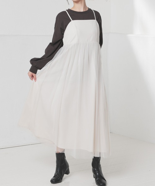 Honeys（ハニーズ）の「チュール使いキャミワンピ（ワンピース・レディース・チャコール/アイボリー/ブラック/ピンクベージュ・S/M/L/LL）」の13枚目の写真