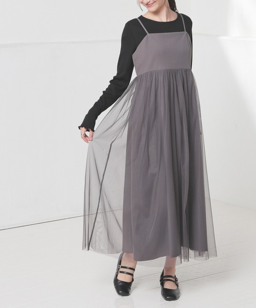 Honeys（ハニーズ）の「チュール使いキャミワンピ（ワンピース・レディース・チャコール/アイボリー/ブラック/ピンクベージュ・S/M/L/LL）」の17枚目の写真