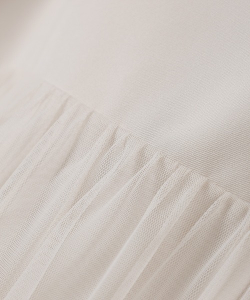 Honeys（ハニーズ）の「チュール使いキャミワンピ（ワンピース・レディース・チャコール/アイボリー/ブラック/ピンクベージュ・S/M/L/LL）」の22枚目の写真