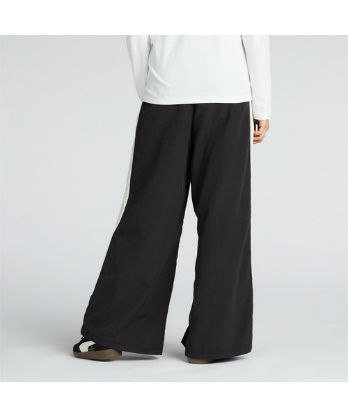 PUMA（プーマ）の「PUMA プーマ ウィメンズ CORE HERITAGE ウーブン トラックパンツ（その他パンツ・レディース・ブラック/グリーン・LARGE/MEDIUM/SMALL/X-LARGE）」の3枚目の写真