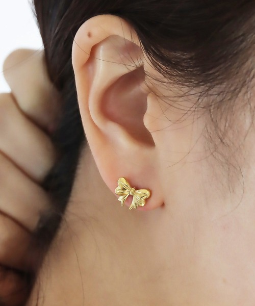 abaskdesign(アバスクデザイン)の「金属アレルギー対応 スモールリボンステンレスピアス(ピアス(両耳用)・レディース・ゴールド/シルバー・FREE)」の7枚目の写真