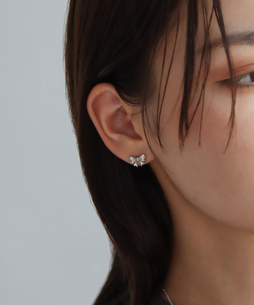 abaskdesign(アバスクデザイン)の「金属アレルギー対応 スモールリボンステンレスピアス(ピアス(両耳用)・レディース・ゴールド/シルバー・FREE)」の21枚目の写真