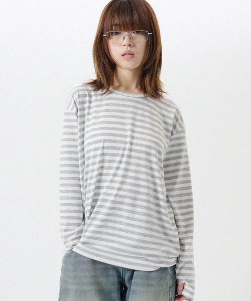 MSG(エムエスジー)の「ワンポイント刺繍レイヤードサムホールボーダーロングスリーブTシャツ(Tシャツ/カットソー・メンズ・ブラック系その他4/ブラック系3/ブラック系/ホワイト系3/ブラック系その他/ブラック系2/ブラック系その他2/グレー/ブラウン/ブラック・S/M/L/XL)」の11枚目の写真
