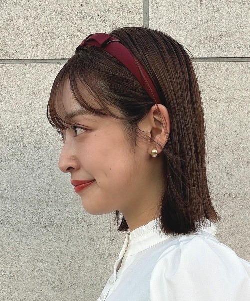 F i.n.t（フィント）の「ミニリボンカチューシャ/fint（カチューシャ・レディース・ブルーグレー/ブラック/レッド・FREE）」の4枚目の写真