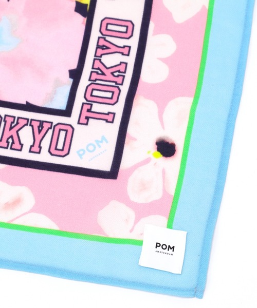 ROSE BUD（ローズバッド）の「(POM)チェリーブロッサムプティ（バンダナ/スカーフ・レディース・ブルー・FREE）」の4枚目の写真