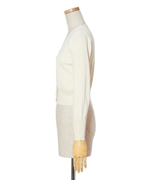 an another angelus（アンアナザーアンジェラス）の「フラワーカット釦Vネックニットカーディガン/ananotherangelus/fint　フィント（カーディガン/ボレロ・レディース・グリーン・FREE）」の9枚目の写真