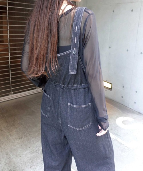 CORNERS(コーナーズ)の「ウエストドロストデニムサロペット(サロペット/オーバーオール・レディース・ブラック/インディゴブルー・M)」の9枚目の写真