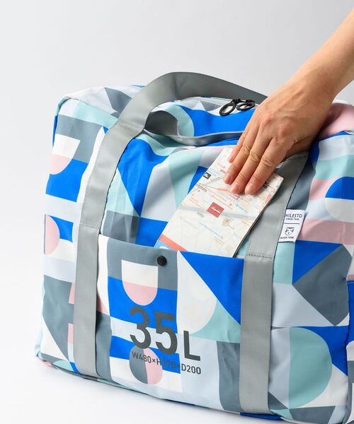 TRAVEL SHOP MILESTO(トラベルショップミレスト)の「MILESTO×PAPIERTIGRE ポケッタブルボストン 35L(ボストンバッグ・レディース・ネイビー/ライトブルー/ブルー・フリ-)」の5枚目の写真