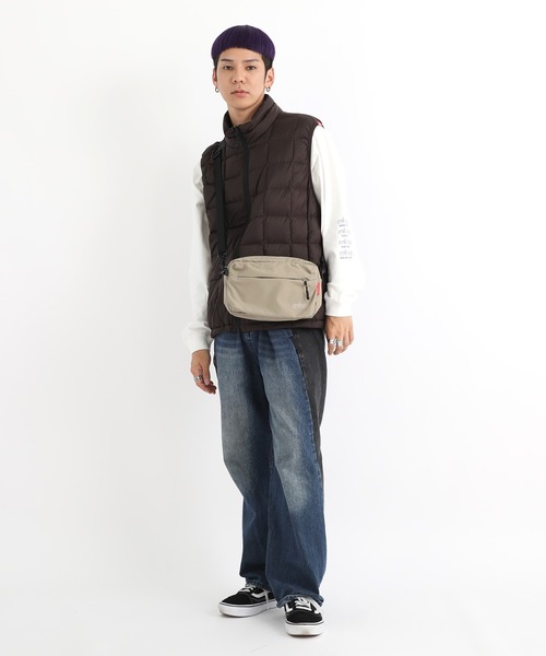 Manhattan Portage（マンハッタンポーテージ）の「Cityhall Shoulder Bag Nylon Tussah Quill（ショルダーバッグ・メンズ・ベージュ/ブラック・X-SMALL）」の9枚目の写真