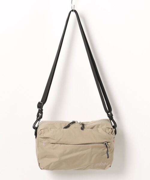 Manhattan Portage（マンハッタンポーテージ）の「Cityhall Shoulder Bag Nylon Tussah Quill（ショルダーバッグ・メンズ・ベージュ/ブラック・X-SMALL）」の10枚目の写真