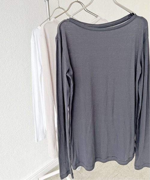 Spick & Span(スピックアンドスパン)の「≪追加2≫シアーボートネックプルオーバー(Tシャツ/カットソー・レディース・ホワイト/チャコールグレー/ライトグレー・FREE)」の2枚目の写真