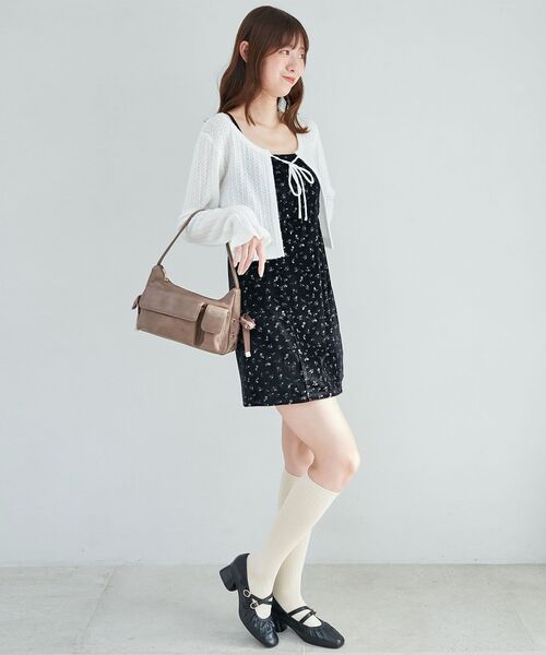 MAJESTIC LEGON（マジェスティックレゴン）の「カーデセットミニキャミワンピース（ワンピース・レディース・ブラック系その他/ベージュ系その他2・MEDIUM）」の5枚目の写真