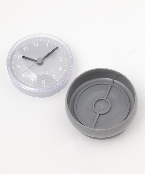 LAKOLE(ラコレ)の「【ガラスや鏡に吸着する】防滴時計 / 150064(掛け時計・レディース・ホワイト/グレー・FREE)」の4枚目の写真