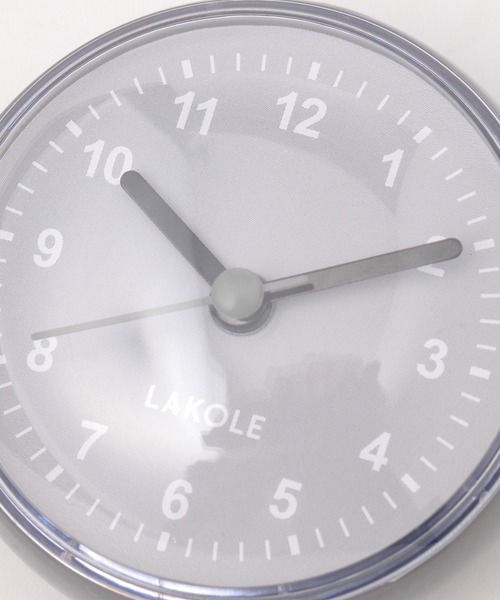 LAKOLE(ラコレ)の「【ガラスや鏡に吸着する】防滴時計 / 150064(掛け時計・レディース・ホワイト/グレー・FREE)」の5枚目の写真