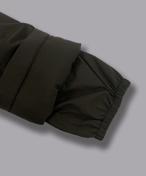 DUVETICA（デュベティカ）の「＜DUVETICA＞FINGUARADUE ダウンコート（ダウンジャケット/コート・レディース・ブラック/オリーブ・38/42/40）」の8枚目の写真