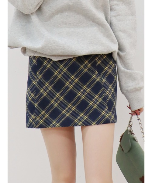 EVRIS(エヴリス)の「チェックミニスカート(スカート・レディース・ネイビー/ブラック・MEDIUM/SMALL)」の2枚目の写真