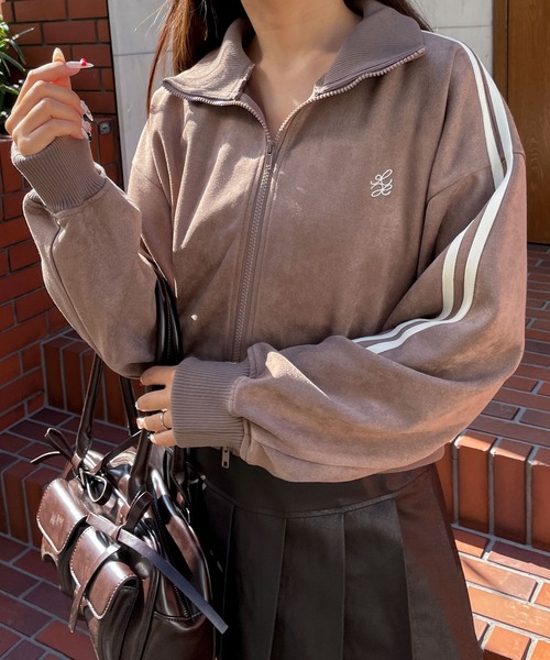 WEGO(ウィゴー)の「WEGO/スエードポンチクロップドトラックジャケット(ブルゾン・レディース・スミクロ/ブラウン/アイボリー・FREE)」の3枚目の写真